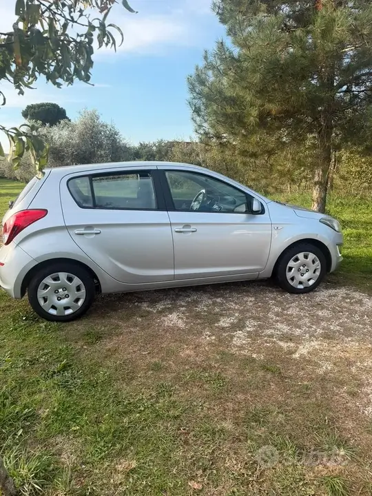 Hyundai I20 2014 photo 4