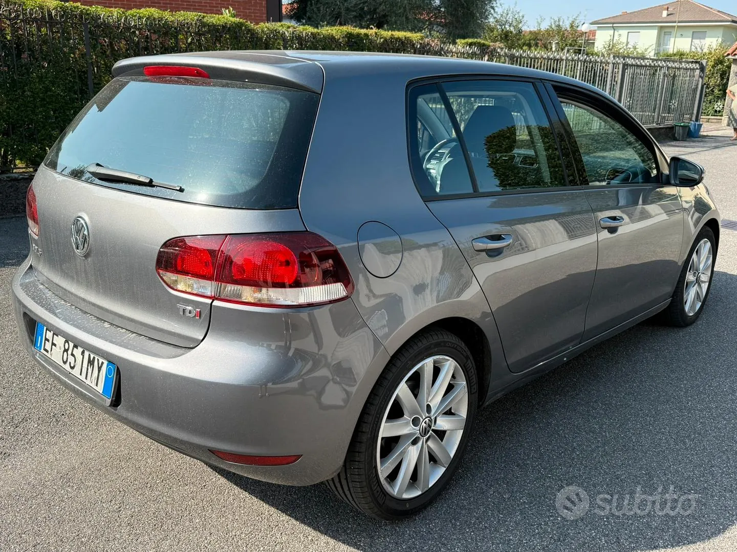 Volkswagen Golf 2011 photo 3