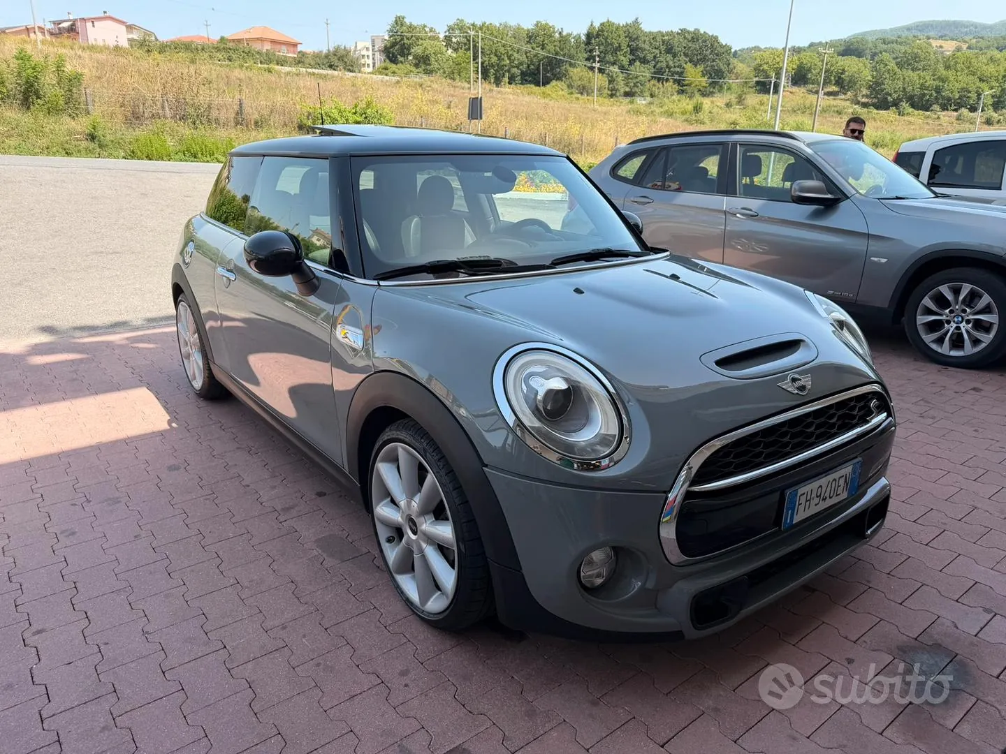 Mini Cooper S 2017 photo 2