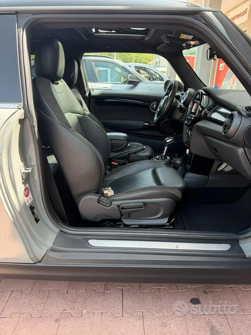 Mini Cooper S 2017 photo 5