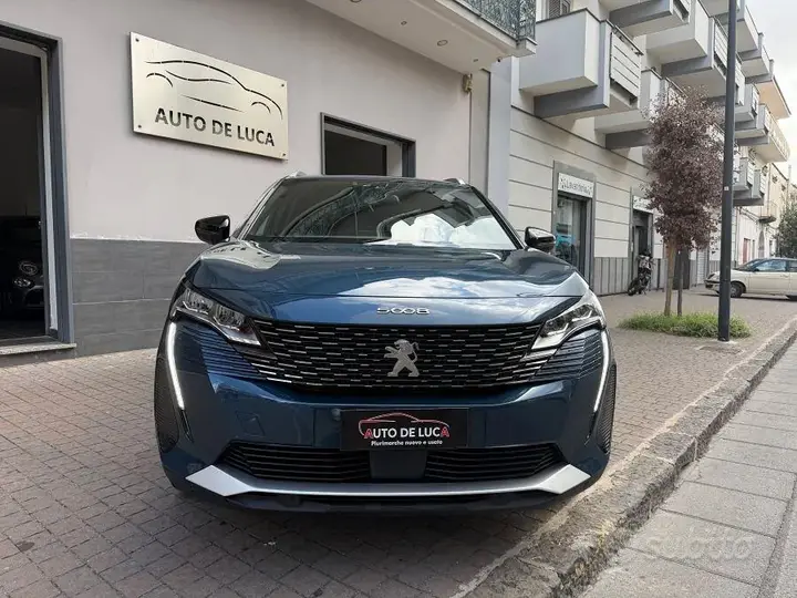 Peugeot 5008 2024 photo 3