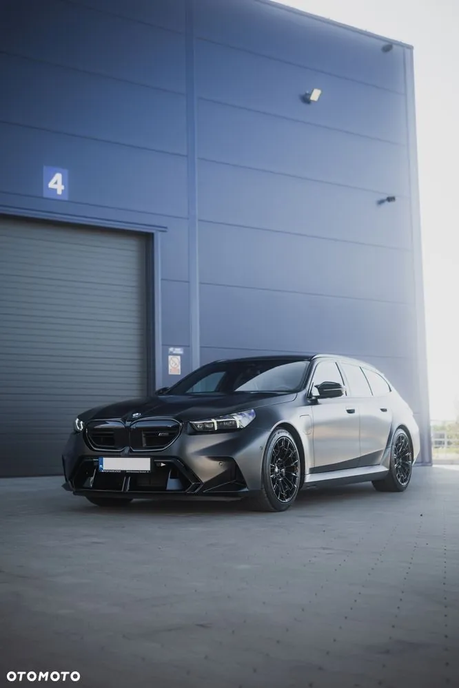 BMW M5 2025 photo 3