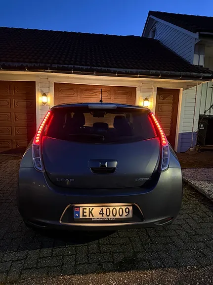 Nissan Leaf 2015 photo 5