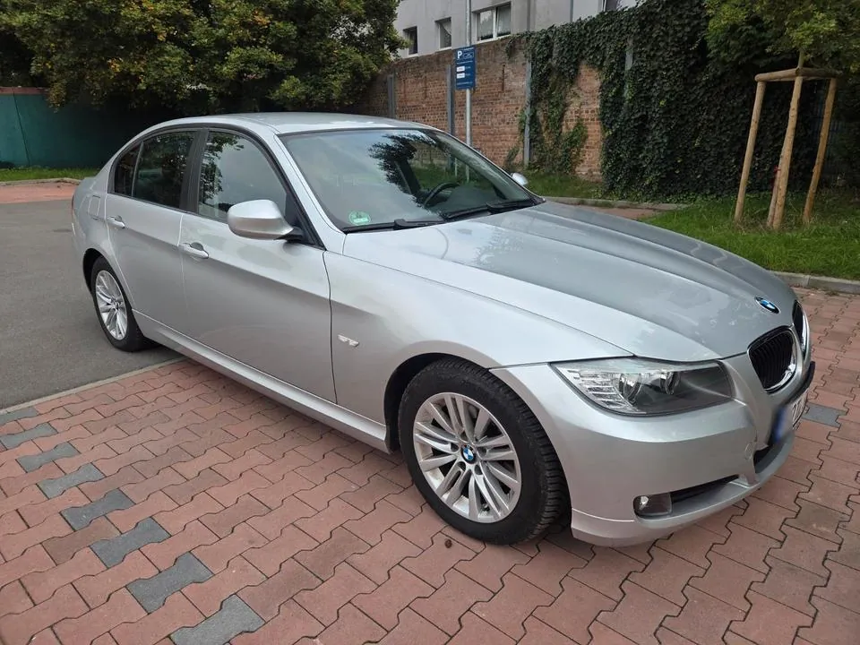 BMW 318I
