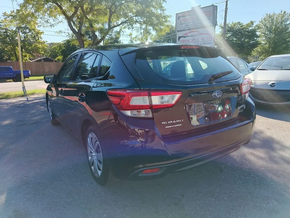 Subaru Impreza 2018 photo 3