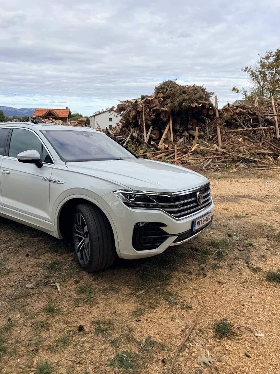 Volkswagen Touareg 2019 photo 3