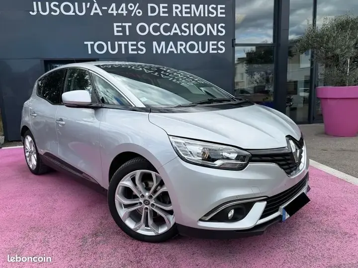 Renault Scenic 2020 photo 3