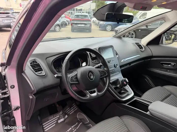 Renault Scenic 2020 photo 4