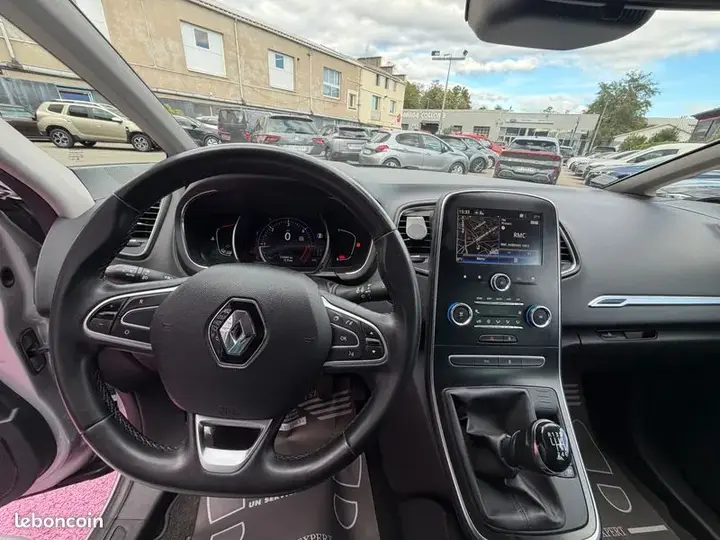 Renault Scenic 2020 photo 5
