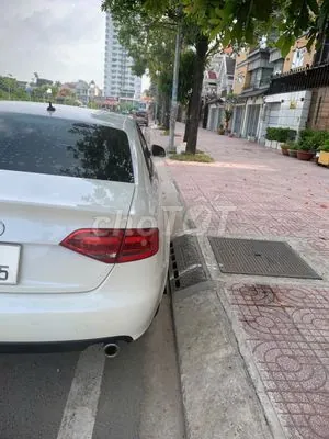 Audi A4 2009 photo 3