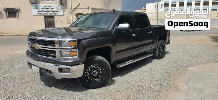 Chevrolet Silverado 2015 photo 2
