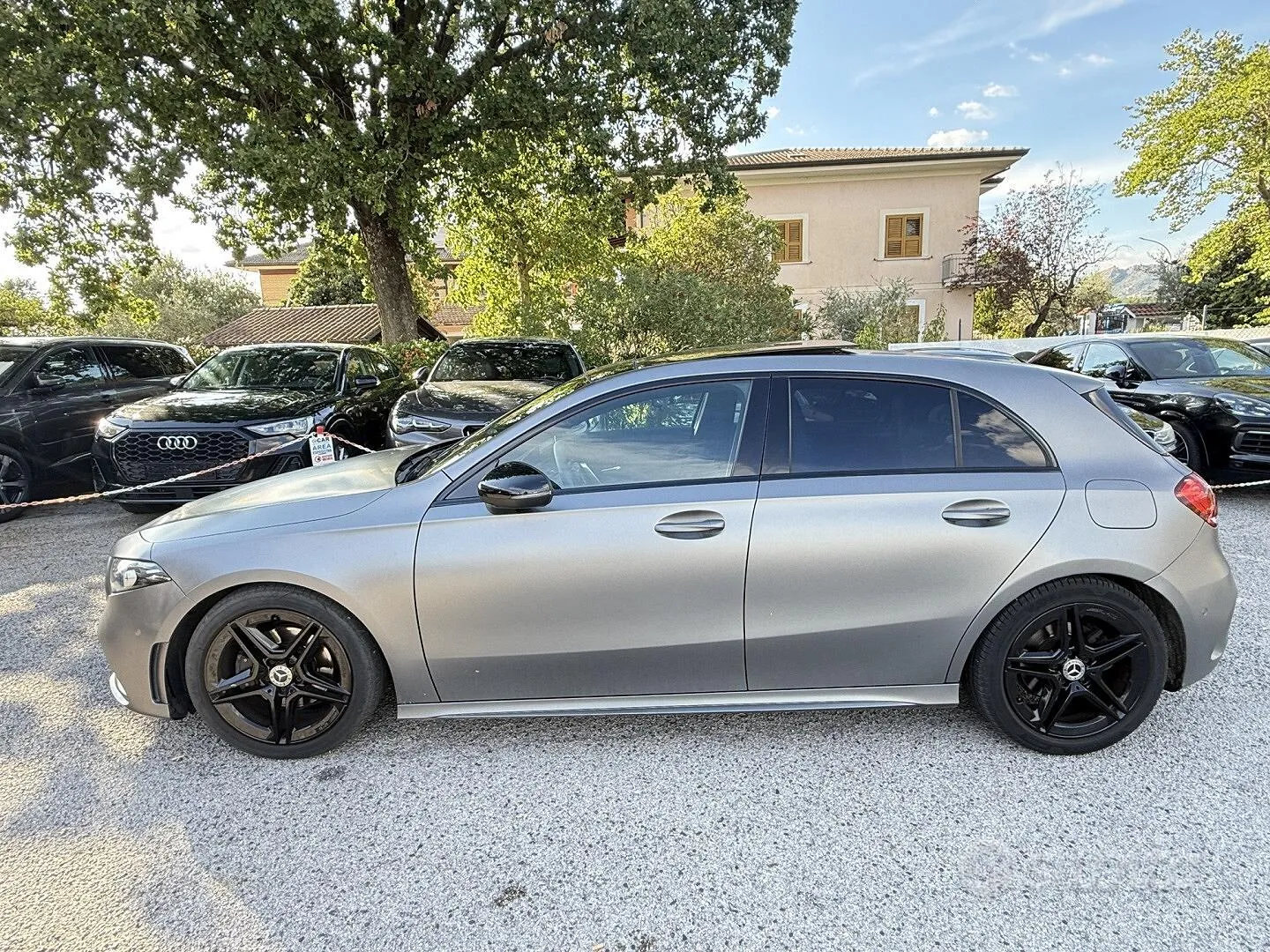 Mercedes-Benz A200 2020 photo 2