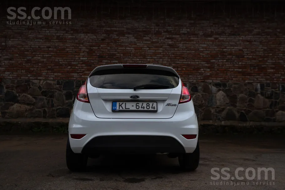 Ford Fiesta 2016 photo 4