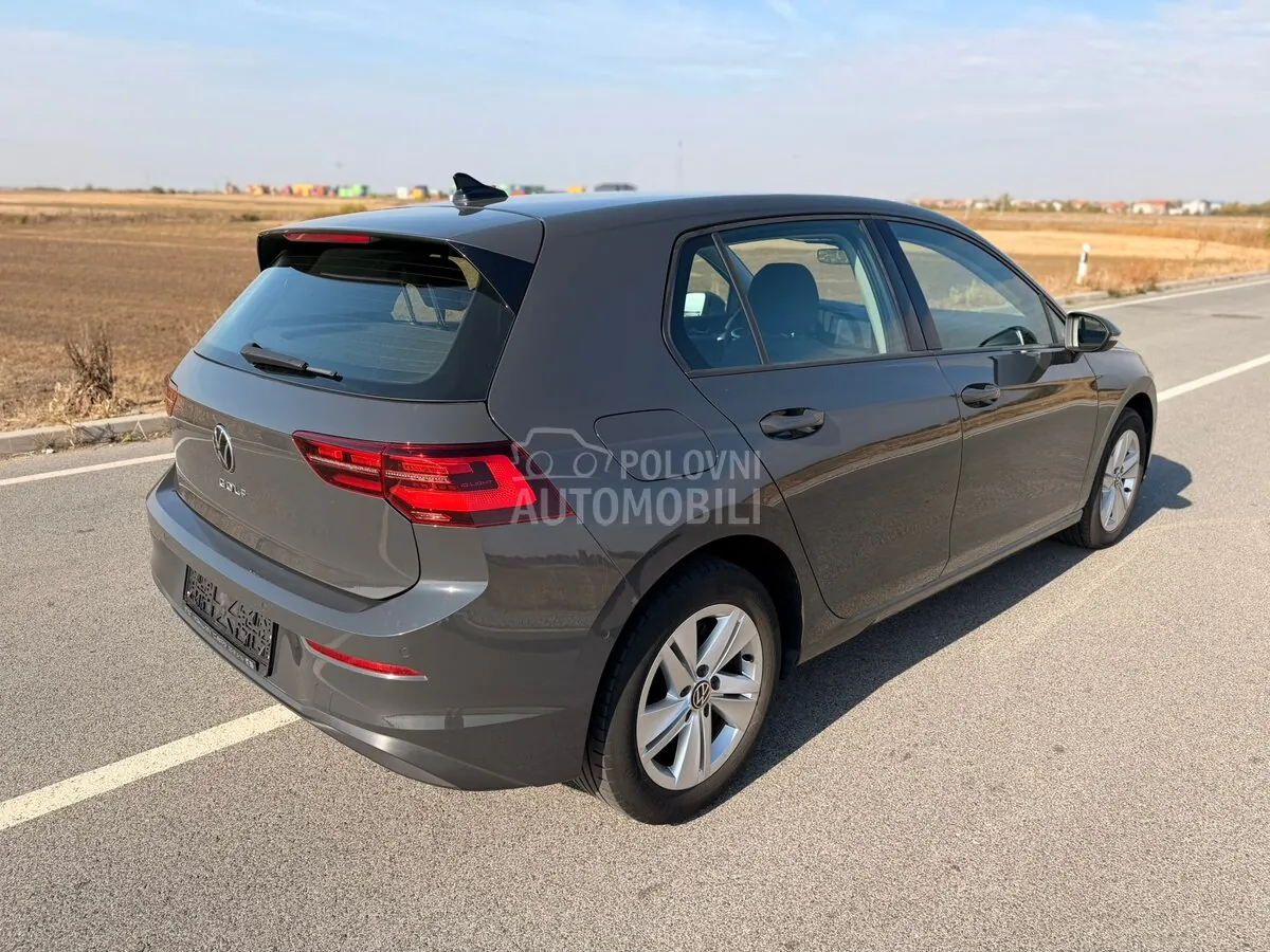 Volkswagen Golf 8 2022 photo 3