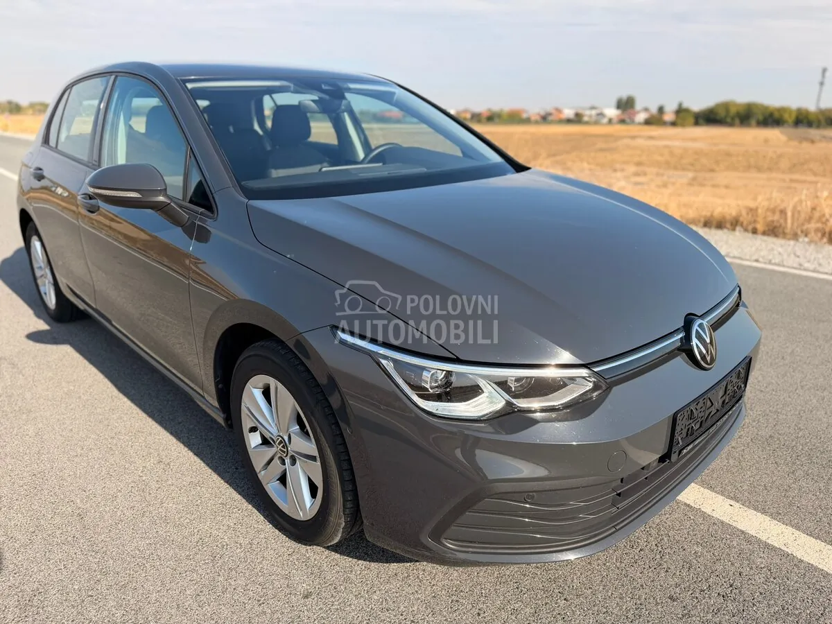 Volkswagen Golf 8