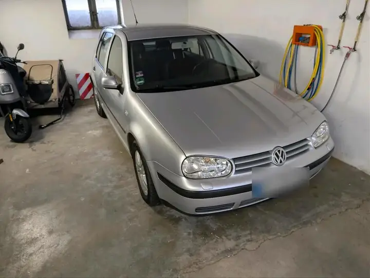 Volkswagen Golf 4