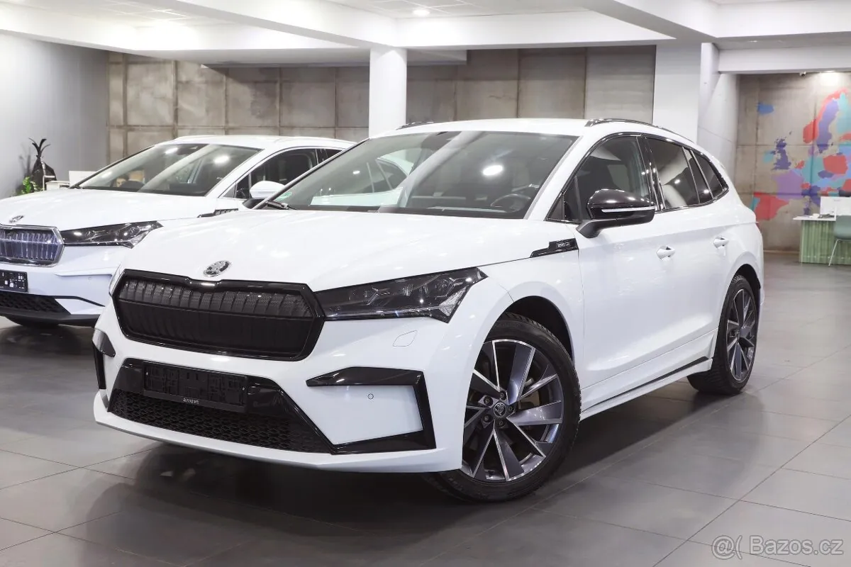 Skoda Enyaq 2023 photo 3