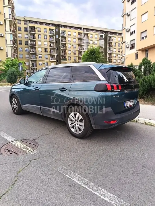 Peugeot 5008 2019 photo 4