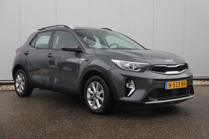 Kia Stonic 2021 photo 3