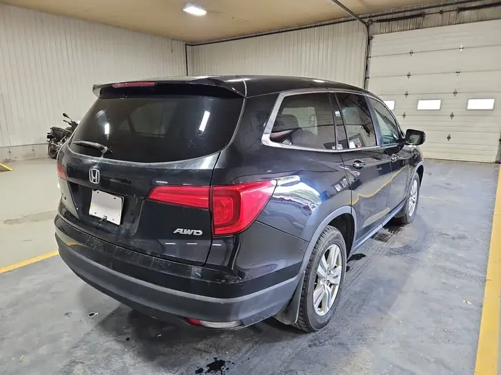 Honda Pilot 2017 photo 4