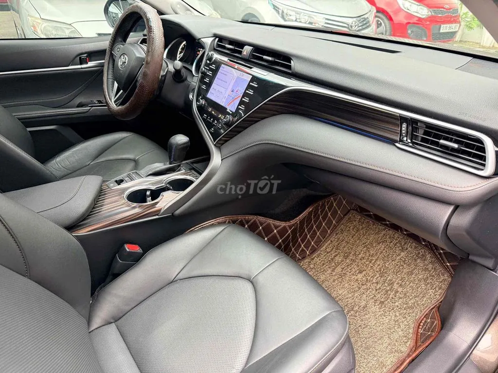 Toyota Camry 2021 photo 4