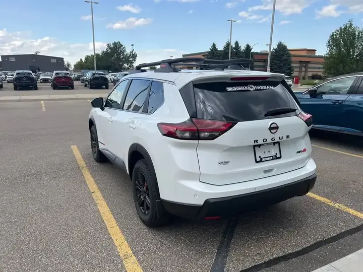 Nissan Rogue 2026 photo 3