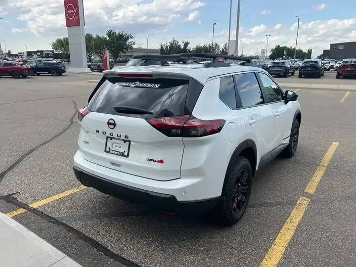 Nissan Rogue 2026 photo 5