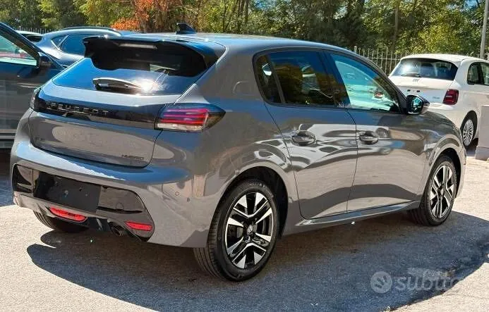 Peugeot 208 2025 photo 4