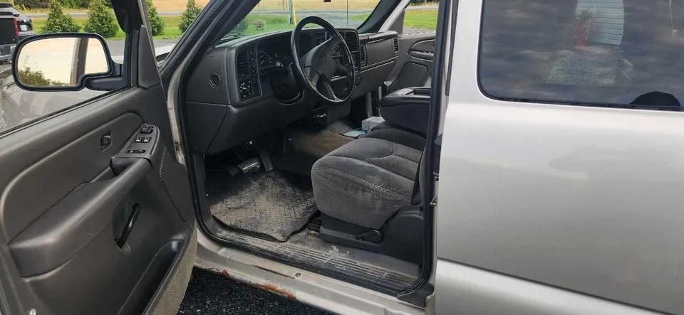 Chevrolet Silverado 2500 2004 photo 5