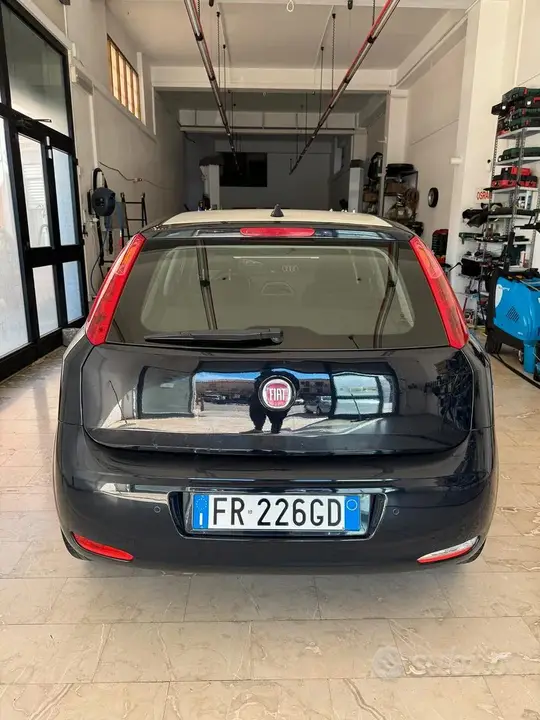 Fiat Punto 2018 photo 5