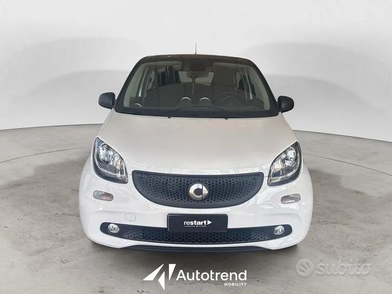 Smart Forfour 2019 photo 3
