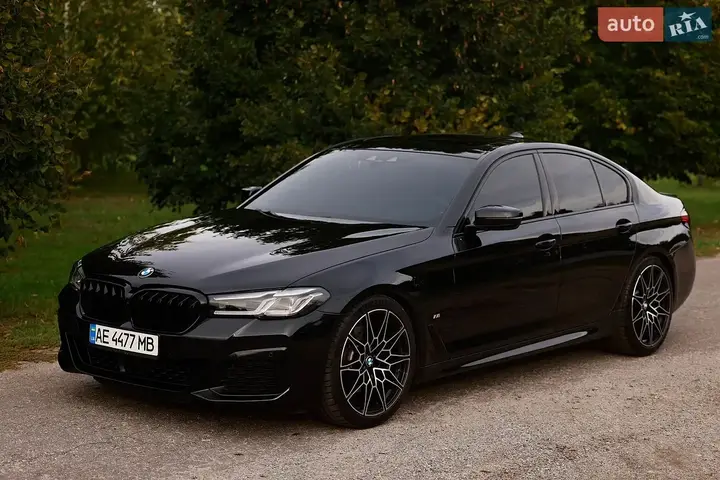 BMW 5 Series 2020 photo 3