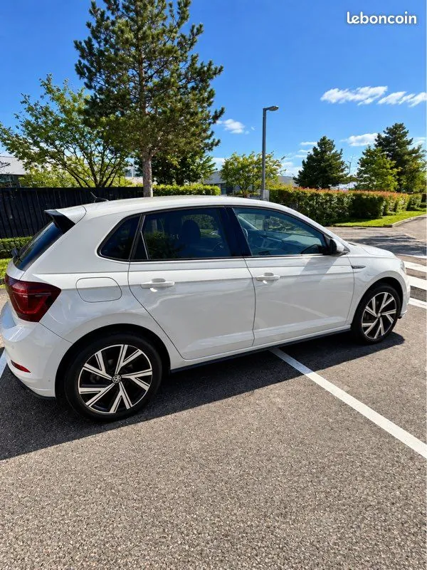 Volkswagen Polo 2024 photo 2