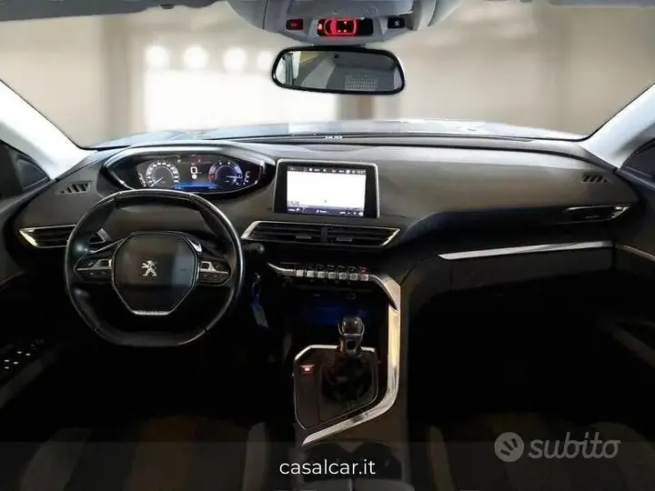 Peugeot 3008 2020 photo 3