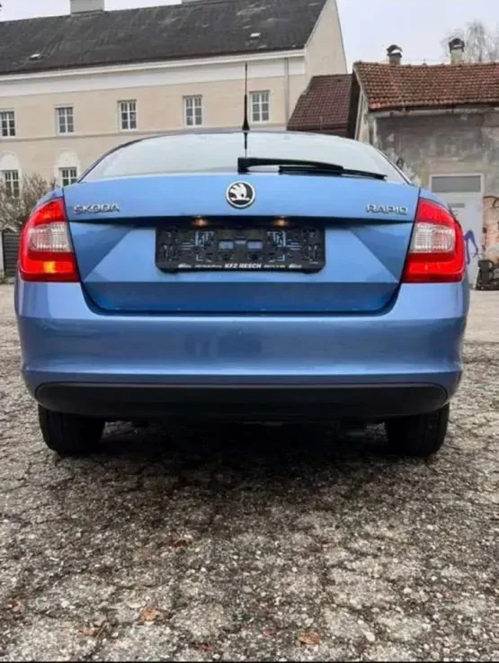 Skoda Rapid 2013 photo 3