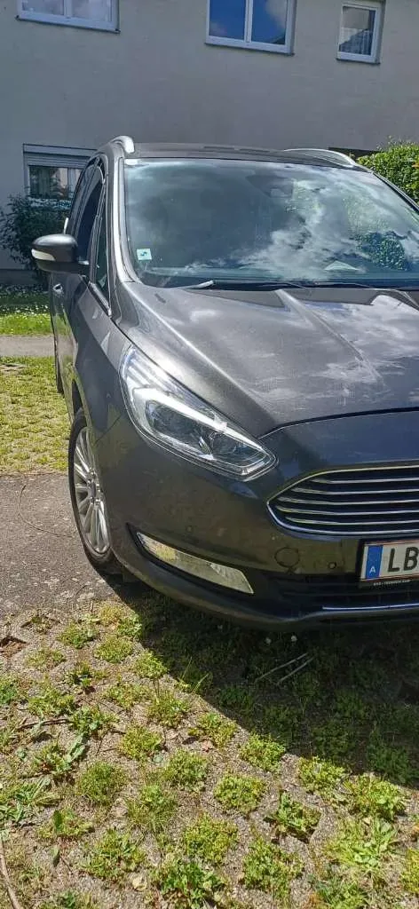 Ford Galaxy 2016 photo 3