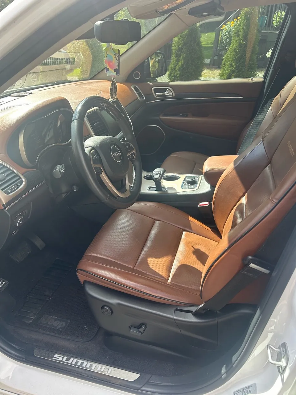 Jeep Grand Cherokee L 2015 photo 4