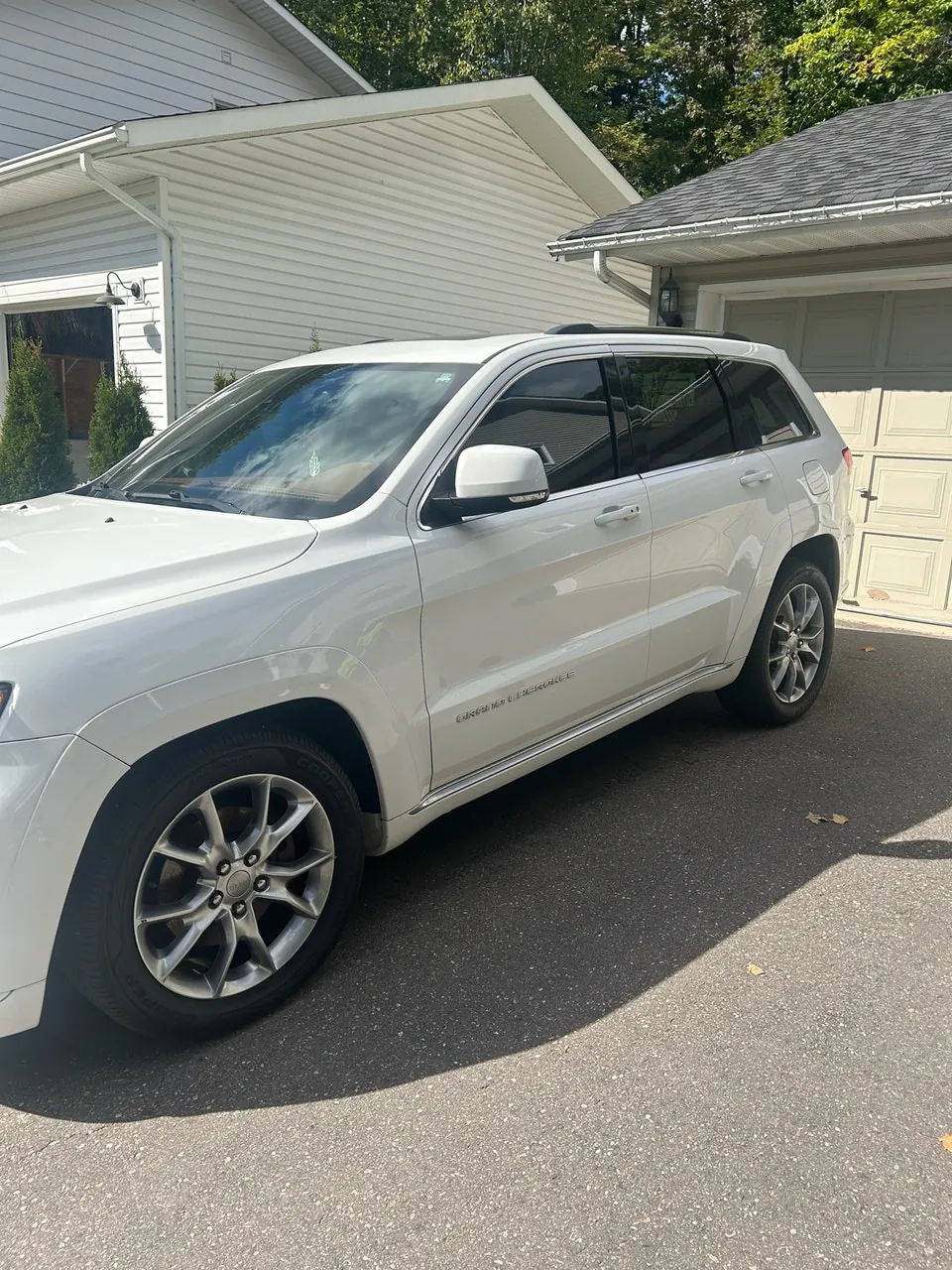 Jeep Grand Cherokee L 2015 photo 3
