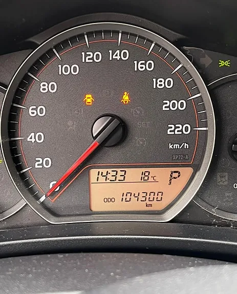 Toyota Yaris 2014 photo 5