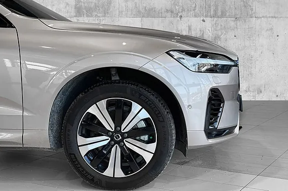 Volvo Xc60 2025 photo 3