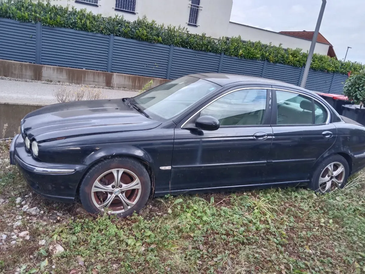 Jaguar X-Type 2005 photo 2