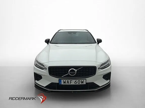 Volvo V60 2021 photo 2