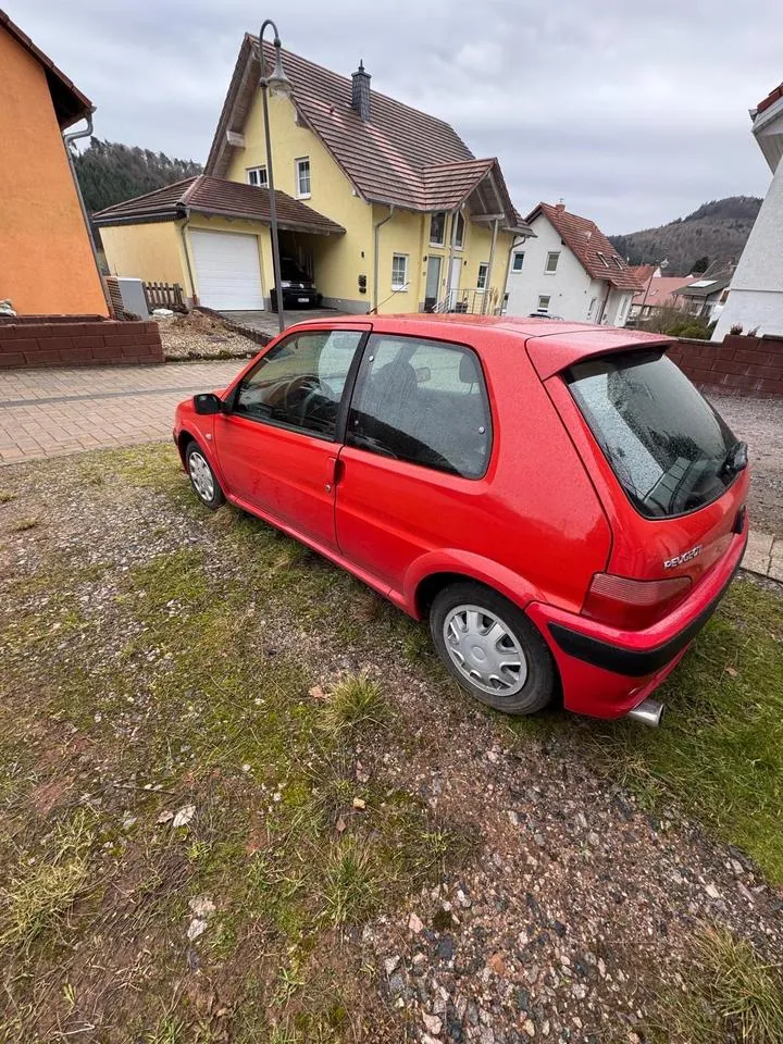 Peugeot 106