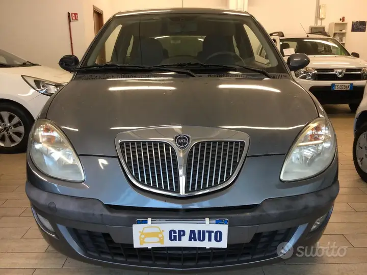 Lancia Ypsilon 2006 photo 3