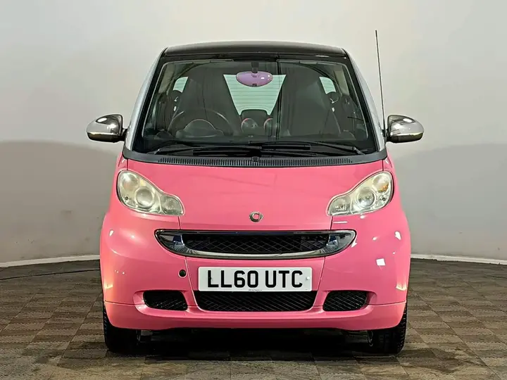 Smart Fortwo 2011 photo 3