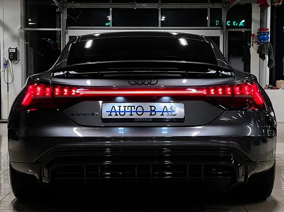 Audi E-Tron Gt 2022 photo 4