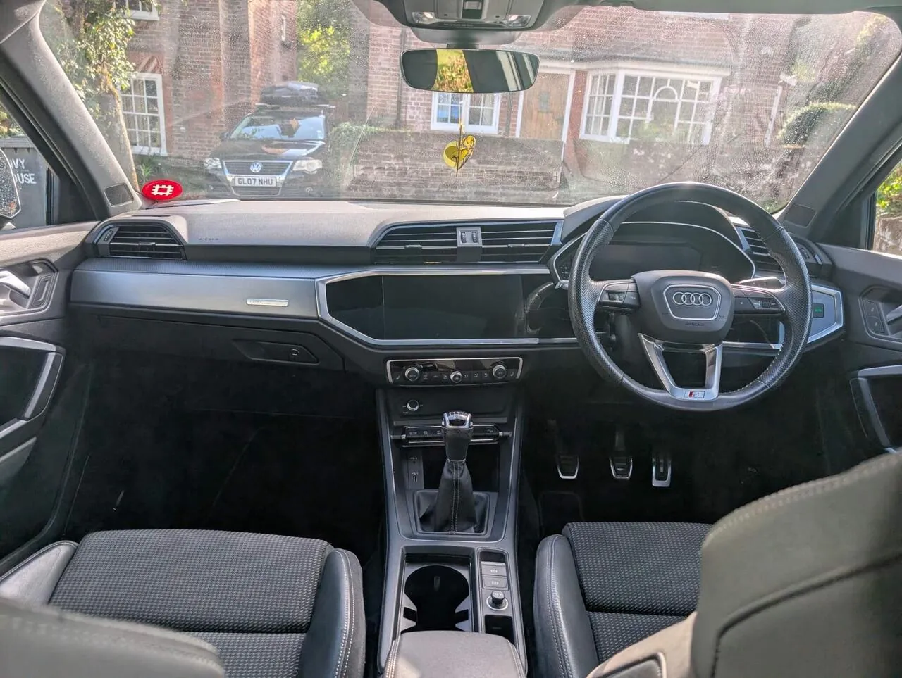 Audi Q3 2020 photo 5