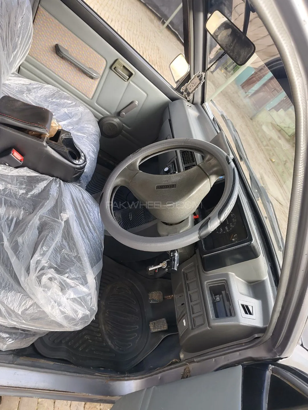 Suzuki Mehran