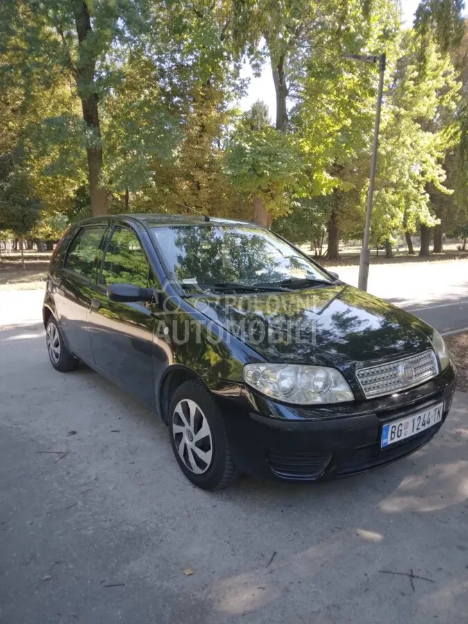 Fiat Punto 2009 photo 3