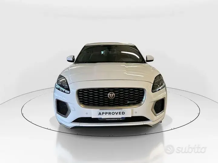 Jaguar E-Pace 2022 photo 2